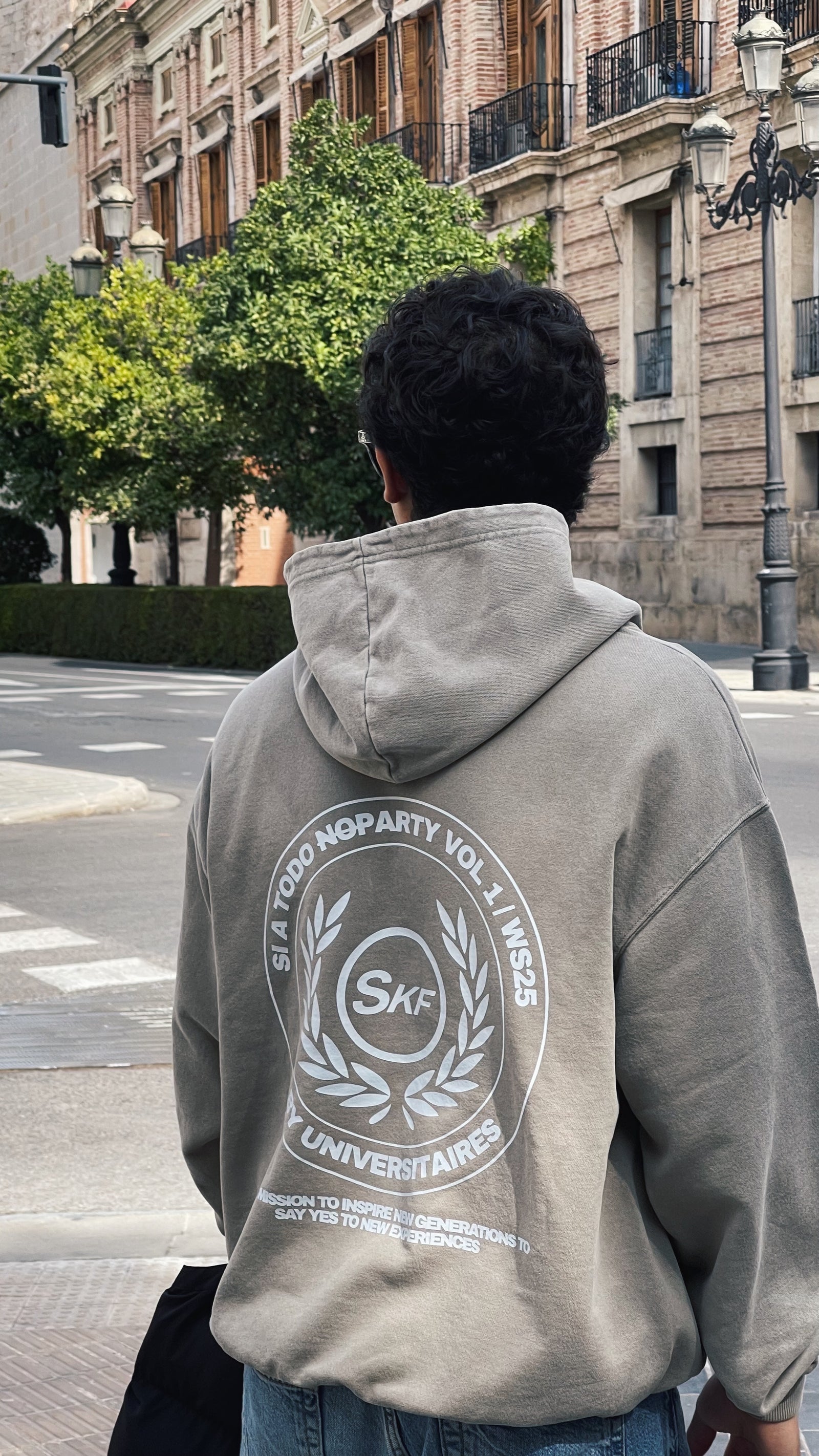 SI A TODO VINTAGE HOODIE