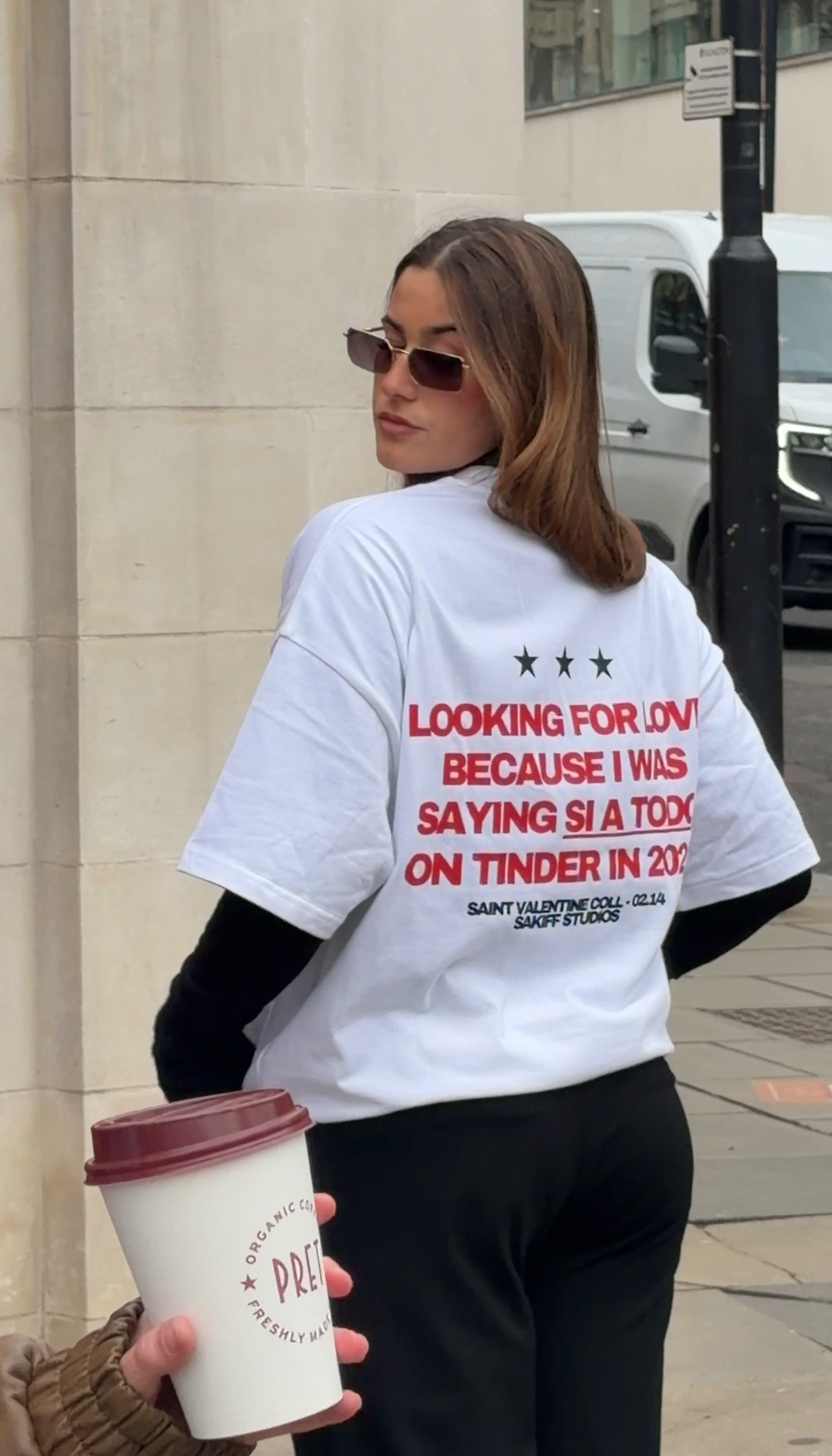 SI A TODO TINDER TEE 2023